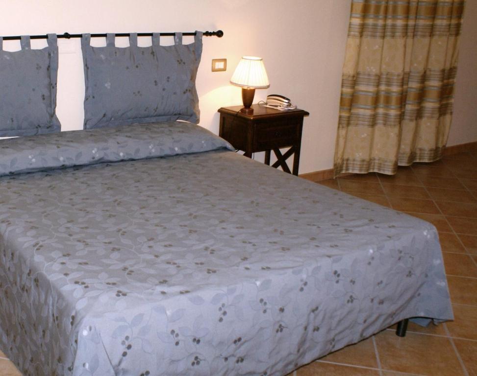 מונטפיאסקונה Residence Hotel La Commenda מראה חיצוני תמונה