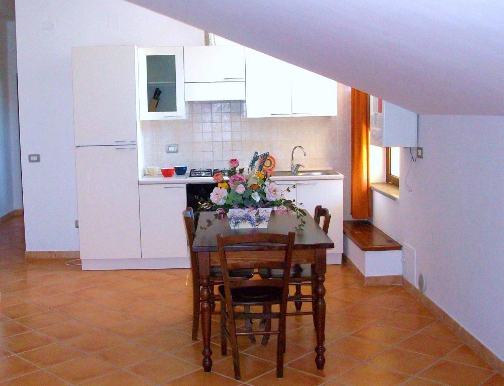 מונטפיאסקונה Residence Hotel La Commenda מראה חיצוני תמונה
